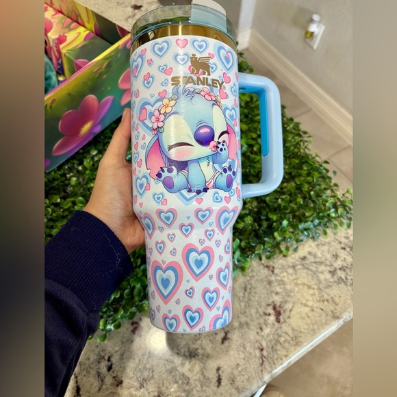 Customized Beautiful stanley cute stitch 40 oz - Picture 3 of 4